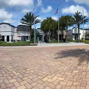 Pool Champions Gate Area With Amenities Next To Holiday home